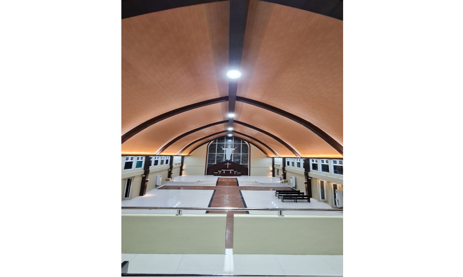 Ruang Ibadah GPIB 'PETRA' Bogor dikala malam Ruang Ibadah GPIB 'PETRA' Bogor dikala malam